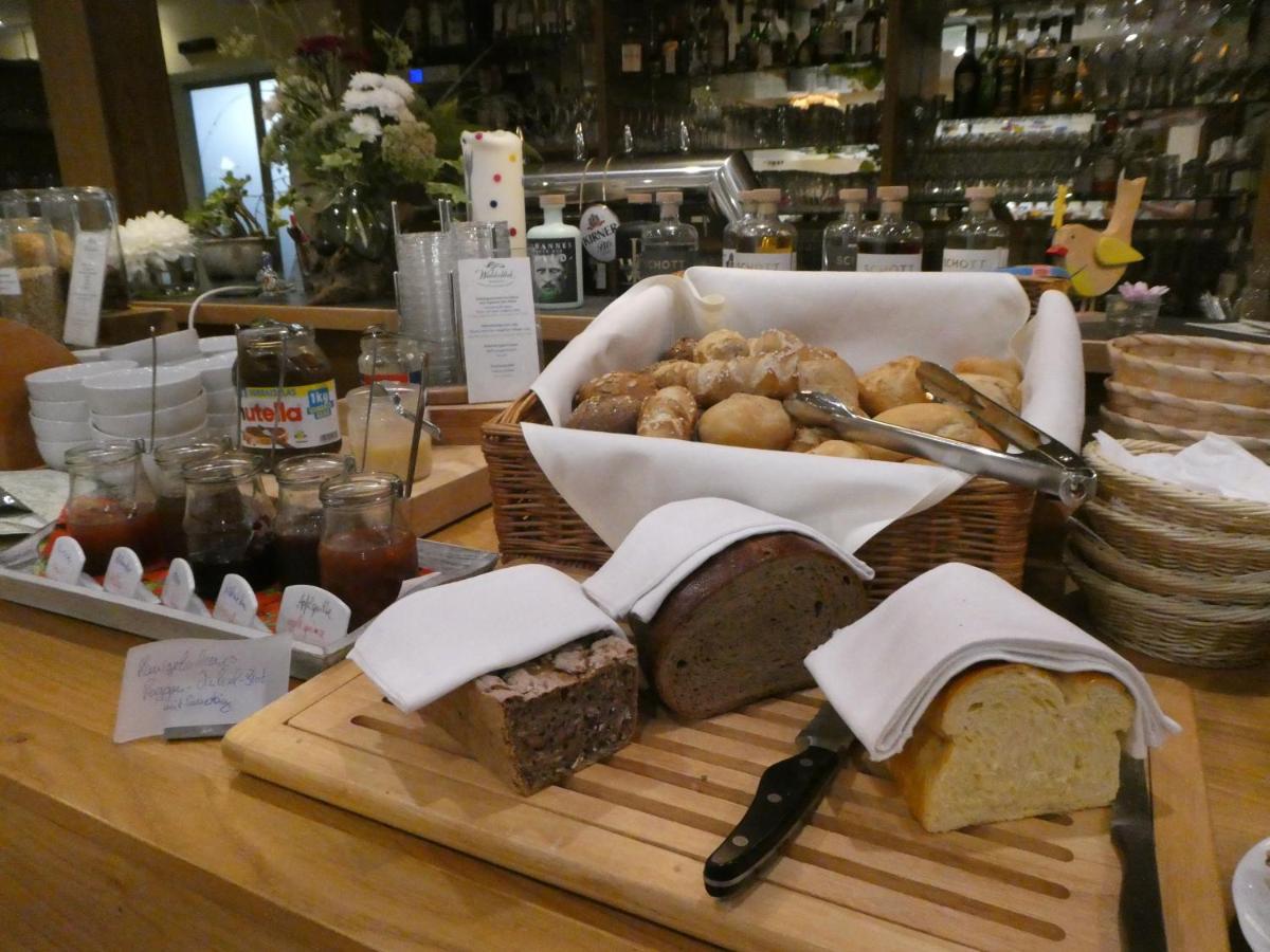 Waldesblick, Hotel-Restaurant Лар Экстерьер фото